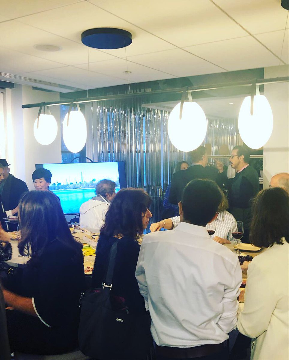 Allsteel's tweet photo. We had a wonderful time hosting ‘The Architectural Landscape of Central Park’ with #Henricksen at our #SoHo showroom! Click through to see snapshots of the displayed photography by Maria Cox (pictured). https://t.co/4USCgA7tTz