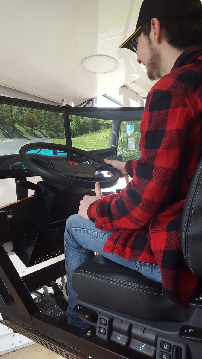 LegacyGamingSA's tweet photo. Day 2 of @Truckfest_Live with @agg_jefferz was a fun and eventful day. Driving on the @SCSsoftware simulation, another meet with @SQRLTV and hanging out with @TruckersFM and @TruckersMP gang! Till next year! Keep on trucking. #BestCommunityEver https://t.co/hKxC8mwWG6