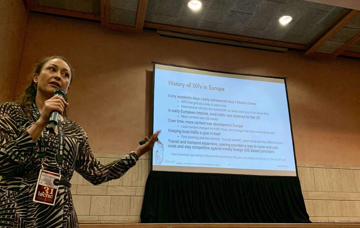 koalafil's tweet image. IXP Development and what we Learned. @AsteroidHQ CCO @nnimpuno talking about history of IXPs, models and IXP evolution at #lacpf #Lacnic31