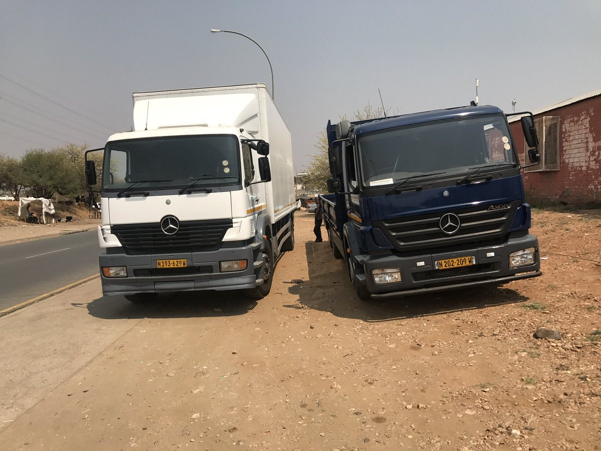 UaapiU's tweet photo. Please give us a call if you have anything you would like to be transport within the in #Namibia, our number is 0811436650 or e-mail us at #uaapi.utjavari@gmail.com https://t.co/RszrCb8E5n