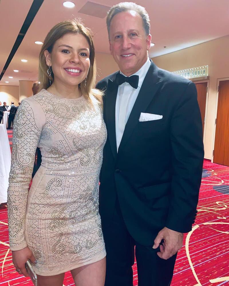 Isabellesports's tweet photo. First time at the #EmmyAwards ! What an honor to be surrounded by some amazing journalists as @BruceBeck4NY and @JorgeRamosT47 . I was inspired to be the best journalist ever. Thank you @DoubleGSports ! #brooklyncollegestudent #journaliststudent https://t.co/iqz14GycUp