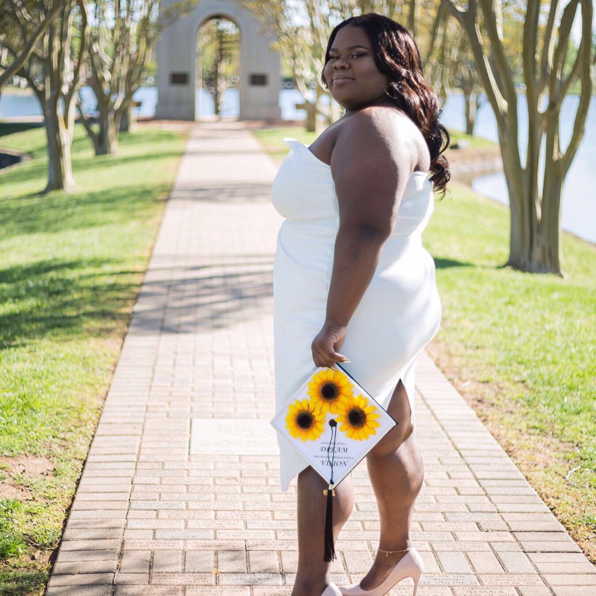 `Brie LaShae. tweet media