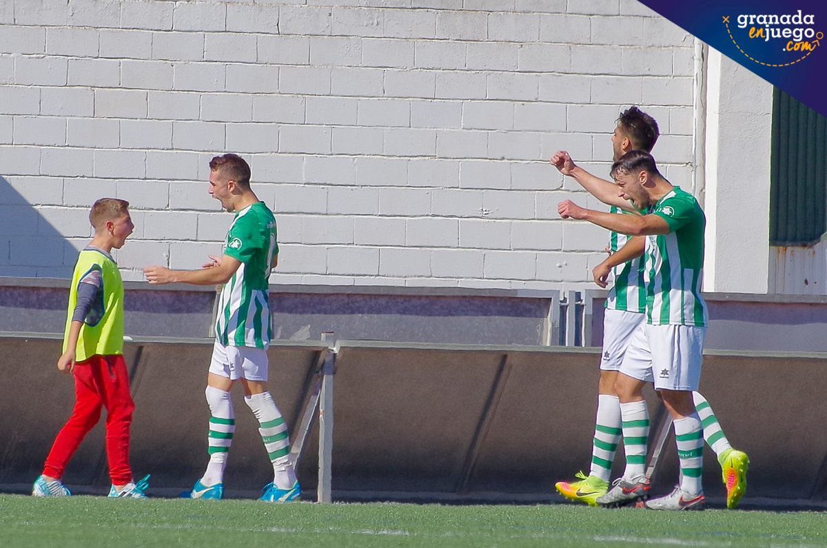 Mucho ánimo a mis amigos del <a href="/Atarfe_indcf/">Atarfe IND C.F. ⚽️</a> , desde ya a pensar en que el año que viene se vuelve a la categoría donde se merece estar con un ascenso! Siempre os deseo lo mejor porque con vosotros viví grandes momentos. Todos os mereceis volver!