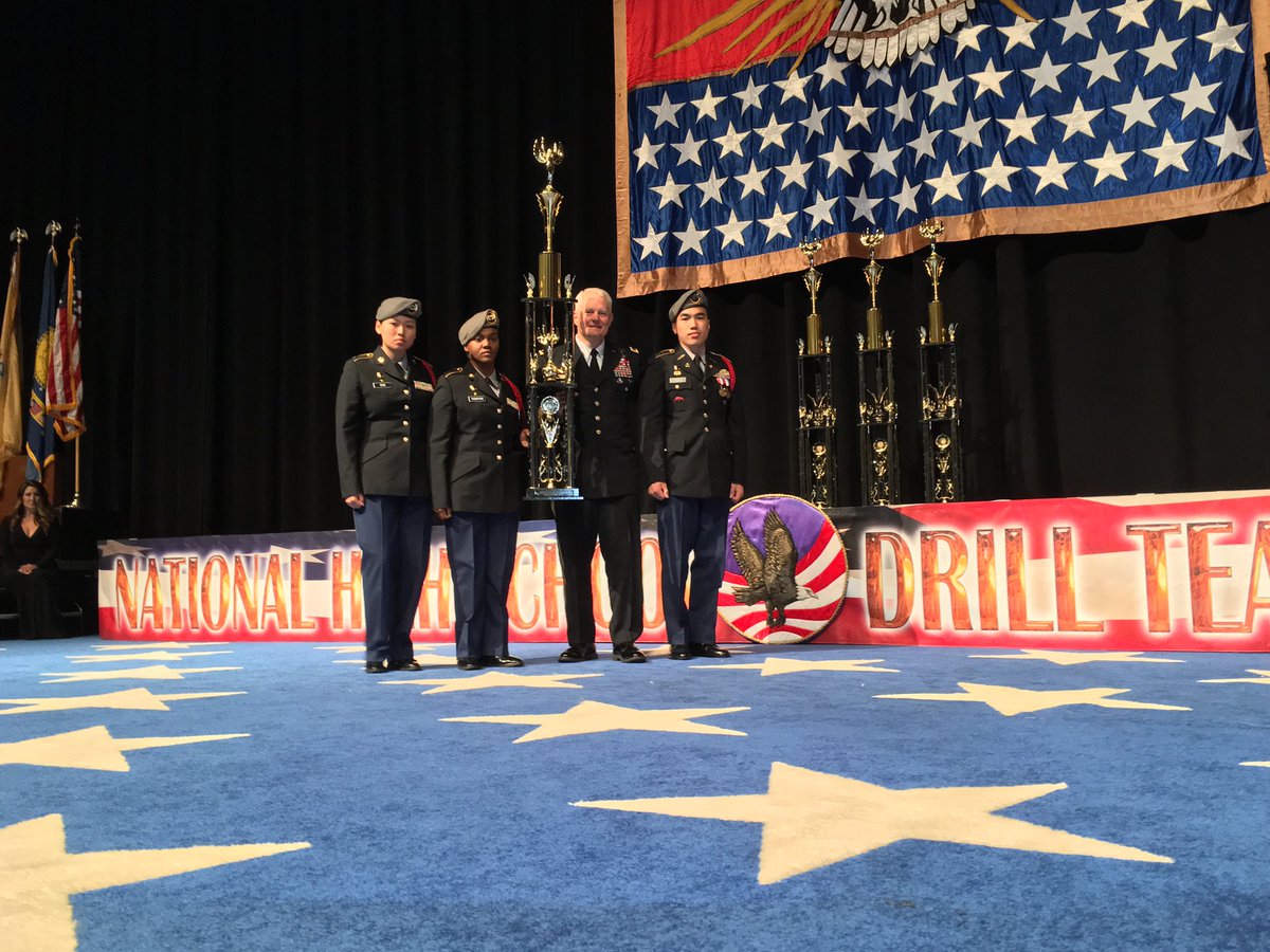 JohnEvans1988's tweet photo. Honored to be the keynote speaker at the National High School Drill Team Competition #nhsdtc last night. The Patriot Guard from @FrancisLewisHS was the runner up, #johnjayhs #afjrotc took home the championship trophy. Well done! @ArmyROTC @usairforce @USArmy @TRADOC #JROTC https://t.co/RKeMNXDOyn