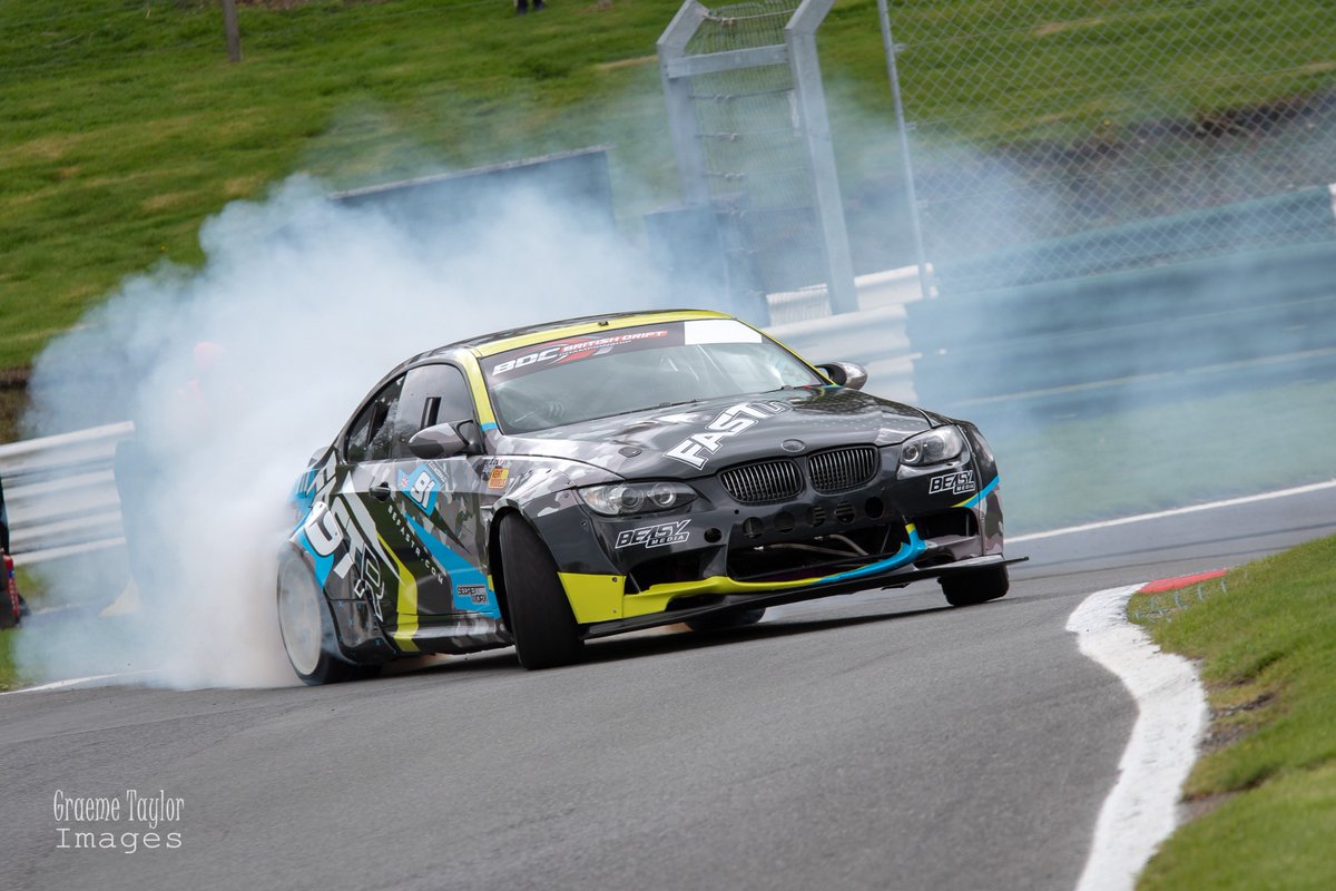 graeme_t_images's tweet photo. Drift action from @CadwellPark @TimeAttackUK today #cadwellpark #drifting #timeattack #modifiedlive https://t.co/fuPE9JyNLI