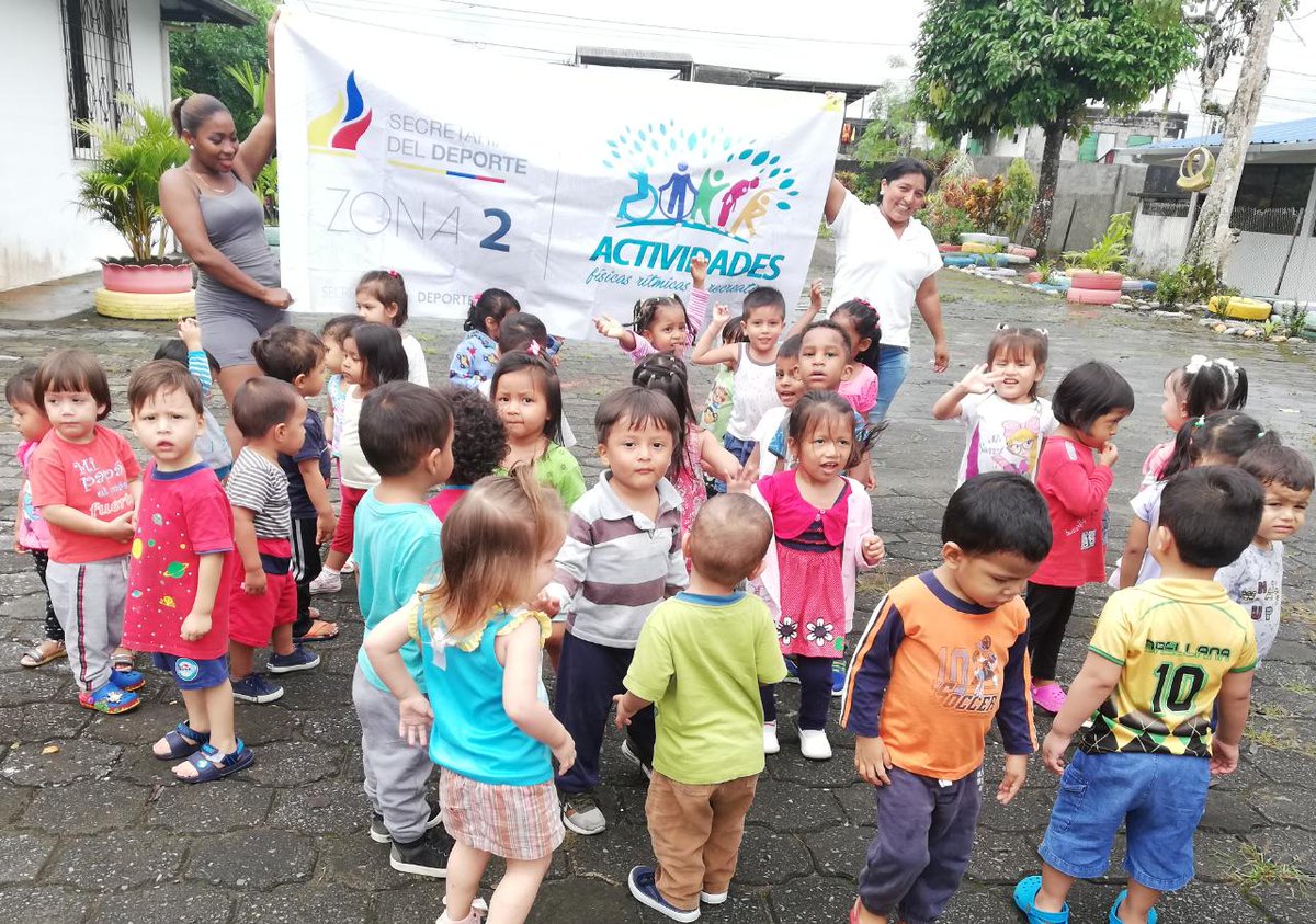 DeporteEc's tweet photo. Niños y niñas del Centro de Desarrollo Infantil Wawa Washi en la ciudad El Coca, se divierten junto a instructores de la Coordinación @Deporte_CZ2, gracias al proyecto Actividades físicas rítmicas y recreativas en Orellana. #MuéveteEcuador https://t.co/QRdSwNaDmh