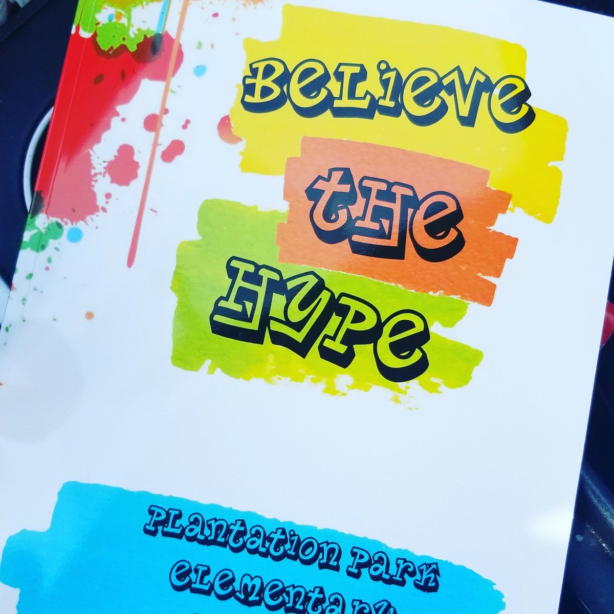 Powerspack1994's tweet photo. @EntourageYbooks Thank you for High quality, low prices, and excellent customer service.  We love our yearbooks! https://t.co/8R2kNVUYZc