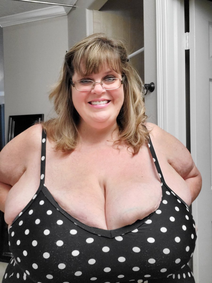 Lacybreasts - Bra Size 46 O.