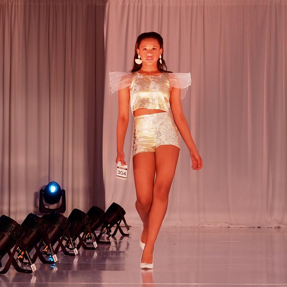 20YS's tweet photo. We have all the coverage!

THANK YOU to @AngiesModels for having us 
Another successful #AMTISHowcase! The stunning @HeriethPaul closed the show with @zarucci along w/ pieces from talented designers like @joepuzi!

📸AlanW #20YS
https://t.co/lKrM1sWZqL
https://t.co/2Fqfh5m2DC https://t.co/BNztGCC68U