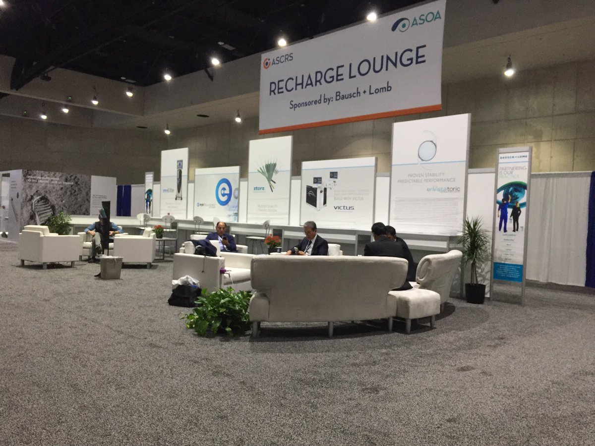 CathyStern2's tweet photo. Doctors Recharging to attend afternoon sessions at ASCRS San Diego! https://t.co/M0eZuNitw0