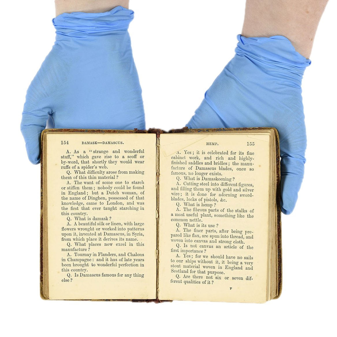 Recollectcms's tweet photo. Our team of #CulturalHeritage experts have put together a useful #resource to refer to when #handling your #collections during a #digitisation project or #collectionmanagement process such as #storage #packaging and #transport.
More information here- https://t.co/5easwRsAs8 https://t.co/9rffXhRdlR