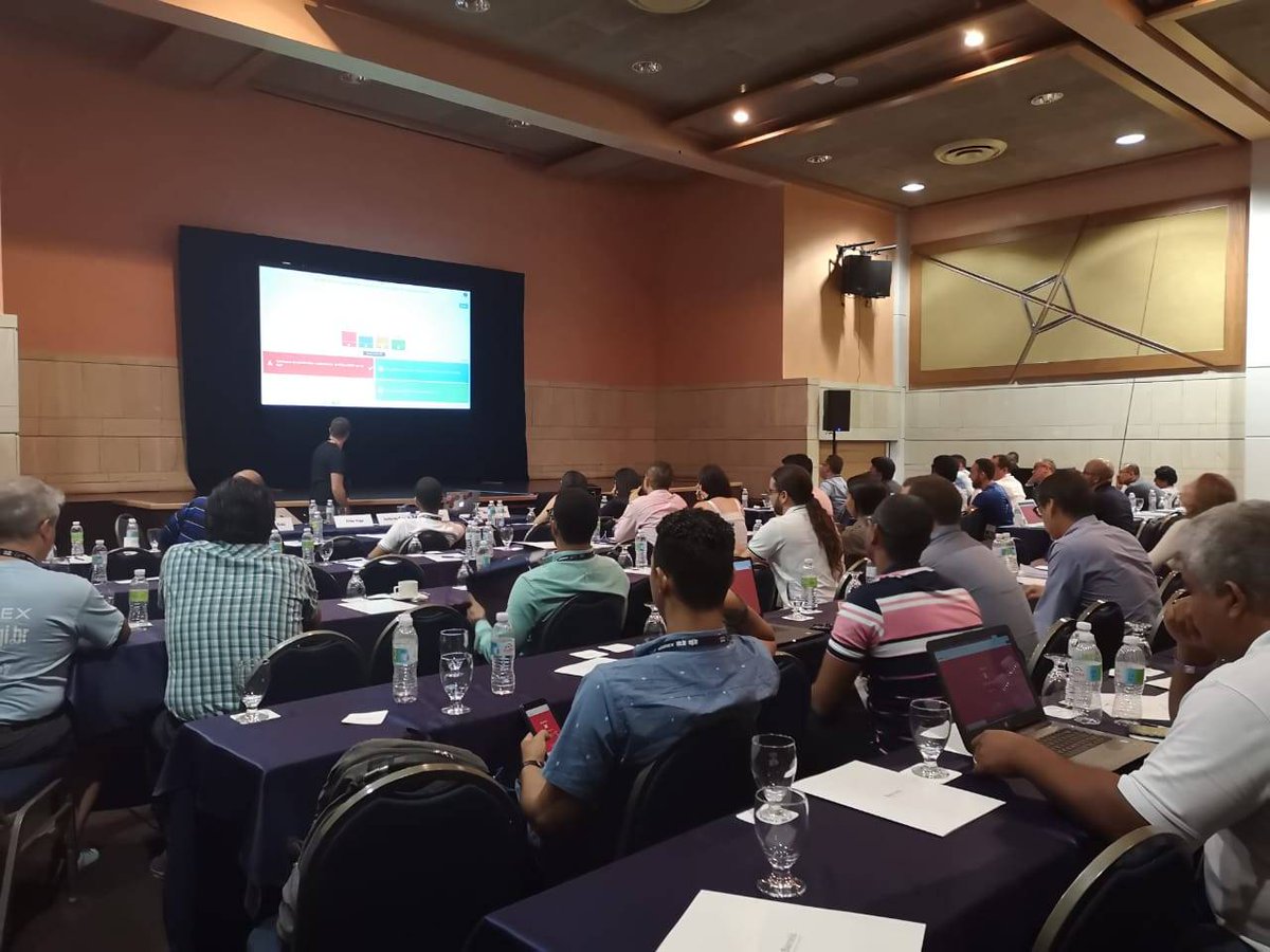 Muy buen cierre del tutorial de #BGP y #RPKI en #LACNIC31 con participación de todos en el cuestionario final <a href="/lacnic/">lacnic</a>