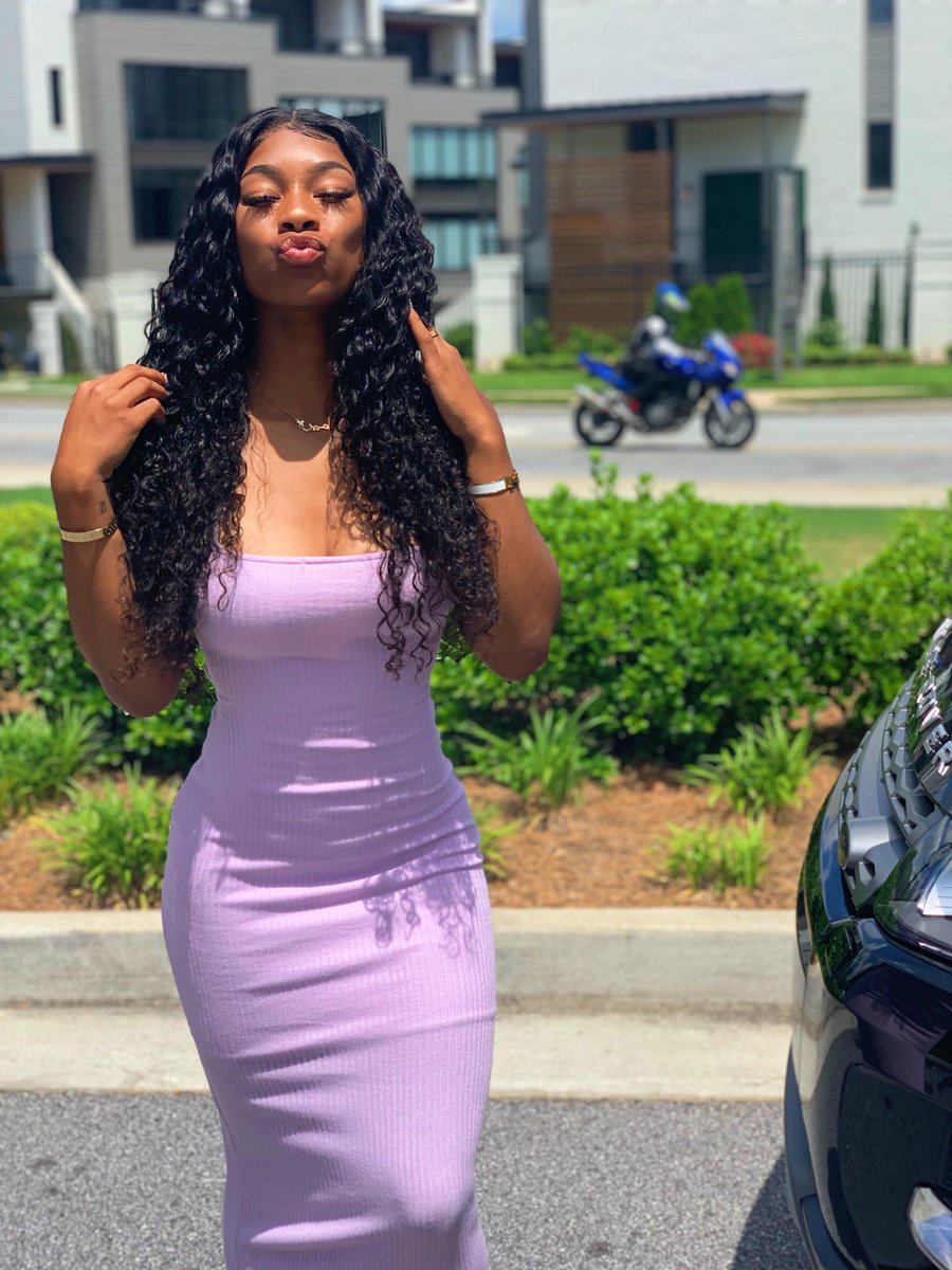 jiahstar_'s tweet photo. is it sundress season yet? 👀 https://t.co/UWkR7HdSKO