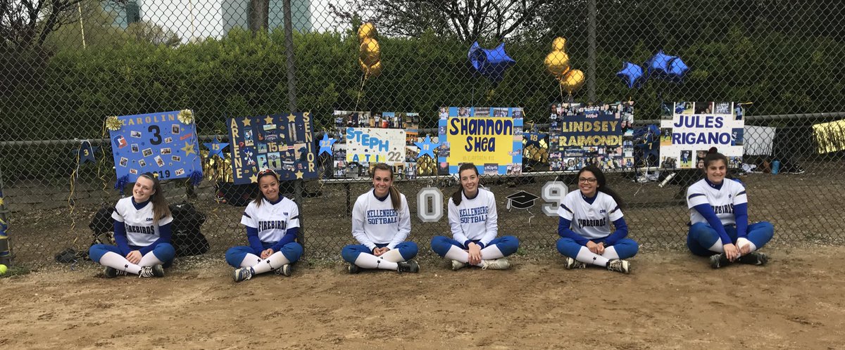 The seniors are back from their senior trip to Disney and we are ready to work! Come to the benefit game Thursday at Bob Klein Field at 7:30 against North Babylon and Friday away at St. Anthony's at 4:30! 🔥🐥