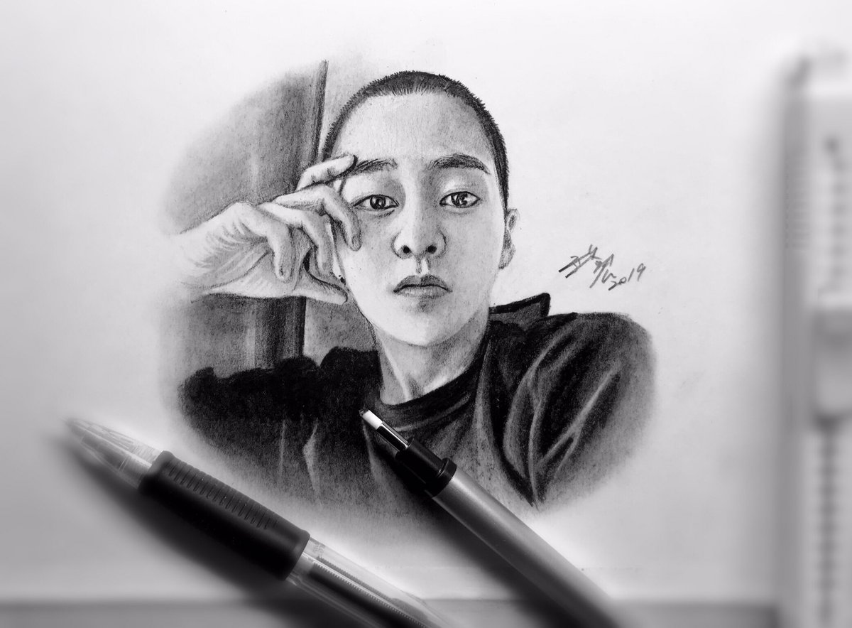 a104360709's tweet photo. 來畫一下XIUMIN！
@___exoxm90 
@weareoneEXO 
#xiumin #xluminedit #exoxiumin #시우민 #김민석 #민석 #金珉錫 #珉錫 #엑소 #exo #xiuminart 
#素描 #繪畫 #人像 #sketch #스케치 
#스케치 #exoart  #exofanart #colorpencildrawing #painting #exol #exok #sketch
https://t.co/BFSuNWC8RP https://t.co/e13td7fbgK