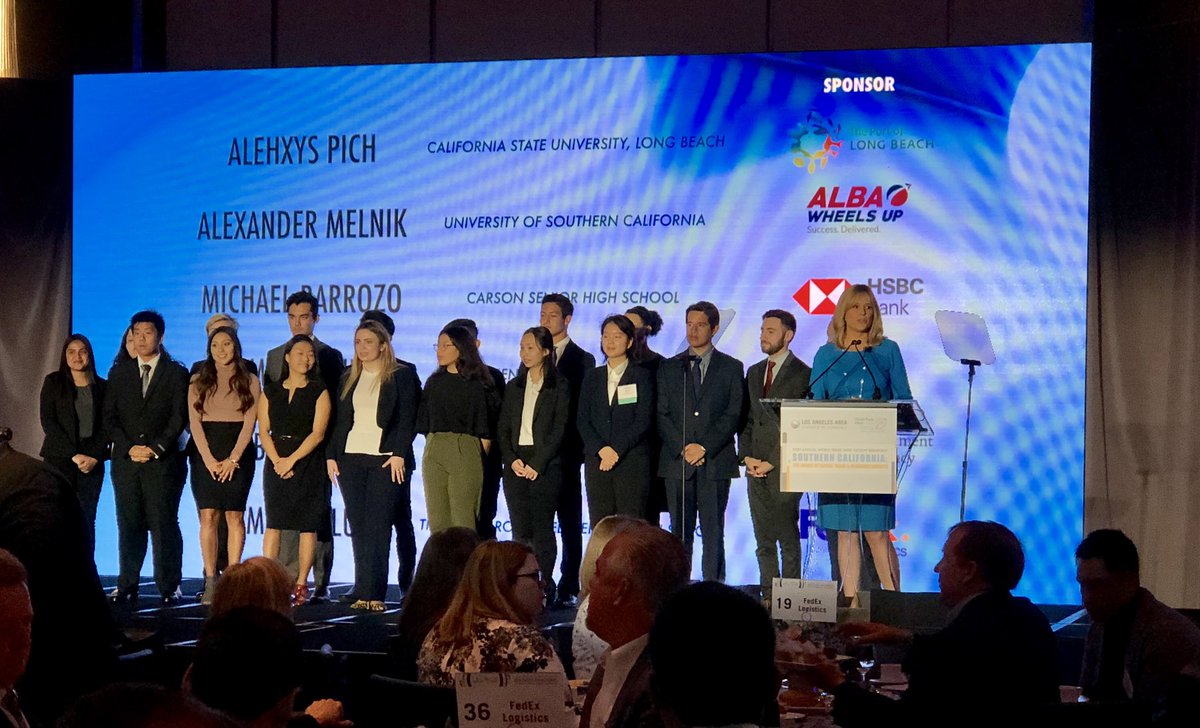 ATACarnetAmanda's tweet photo. 93rd Annual #WorldTradeWeek breakfast launched world trade month with the perfect message “Southern California: The engine of global trade and economic growth!” Congratulations to Vincent Iacopella the events chair and the #LosAngelesAreaChamberofCommerce @RoanokeTrade https://t.co/M1CSIN1Db6