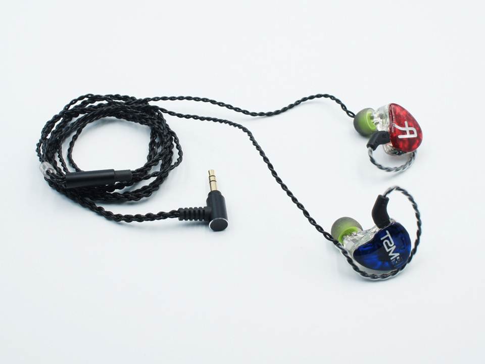 PenonAudio's tweet photo. TANSIO MIRAI TSMR-3 PRO 3BAノウルズドライバ7チューニングスイッチ2ピン0.78 mm HiFiインイヤーイヤホン
ユニットドライバー：Knowles ED29689 + 2 Knowles 22955
周波数範囲：15Hz〜20kHz
インピーダンス：15Ω
#TANSIO
https://t.co/fNsLw8BMV2 https://t.co/C8pq5X59Wz