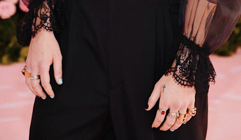 MishasBlog's tweet photo. Гарри Стайлс на Met Gala ♡ https://t.co/UbFatMGsrU