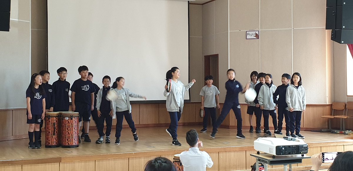 jimfrench6's tweet photo. Great performance today 4A! #kisj https://t.co/U6OkBzrXYt