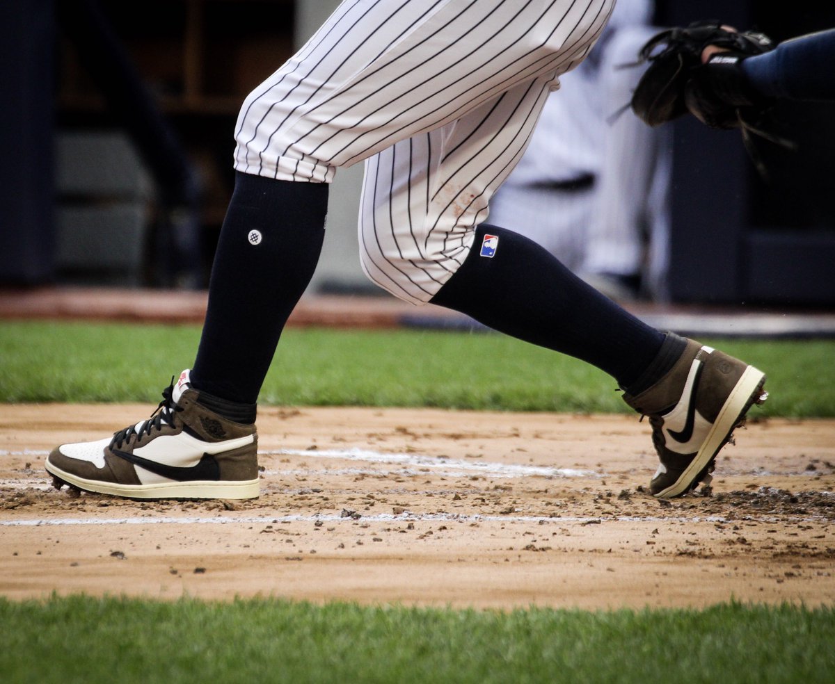 clint frazier cleats