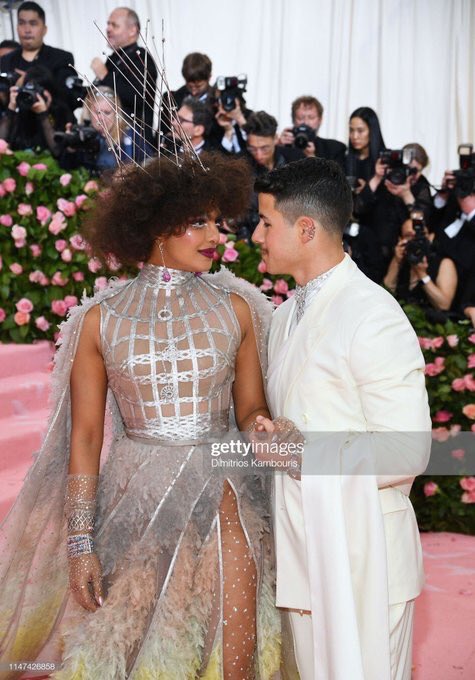 FIDM's tweet image. The #MetGala royal couple! @priyankachopra &amp;amp; @nickjonas look incredible!