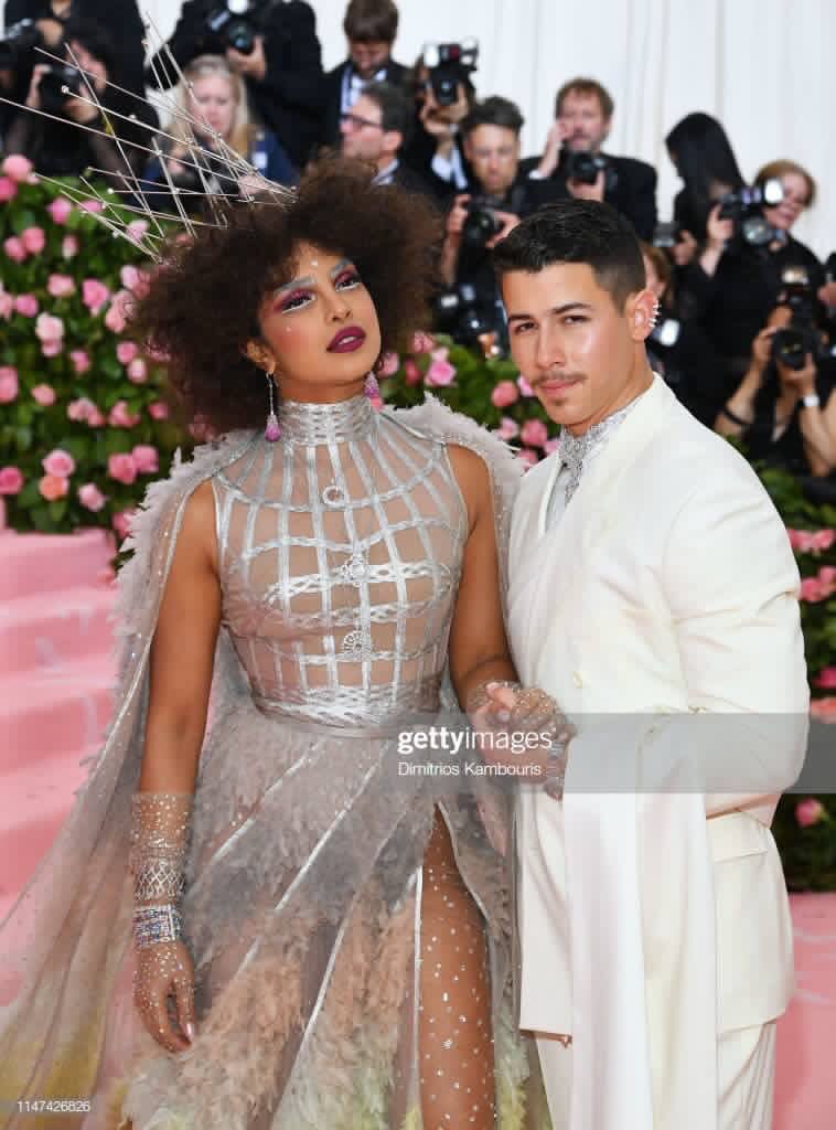 FIDM's tweet image. The #MetGala royal couple! @priyankachopra &amp;amp; @nickjonas look incredible!