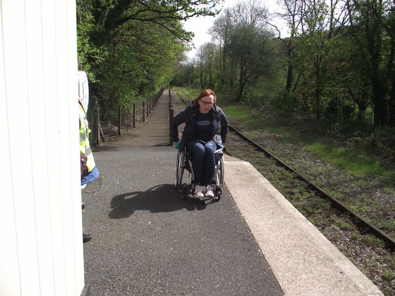 coombejunction's tweet photo. More from the @allthestations #HaveAnAdventure day confirming that @coombejunction has not only been measured in @VickiExplores (@norwegiancheese) feet but now also in @AMinorMuddle #wheelchair #revolutions ♿️#Mobility #accessibility #Liskeard #Looe #LooeValleyLine https://t.co/uYvL1l11Lu