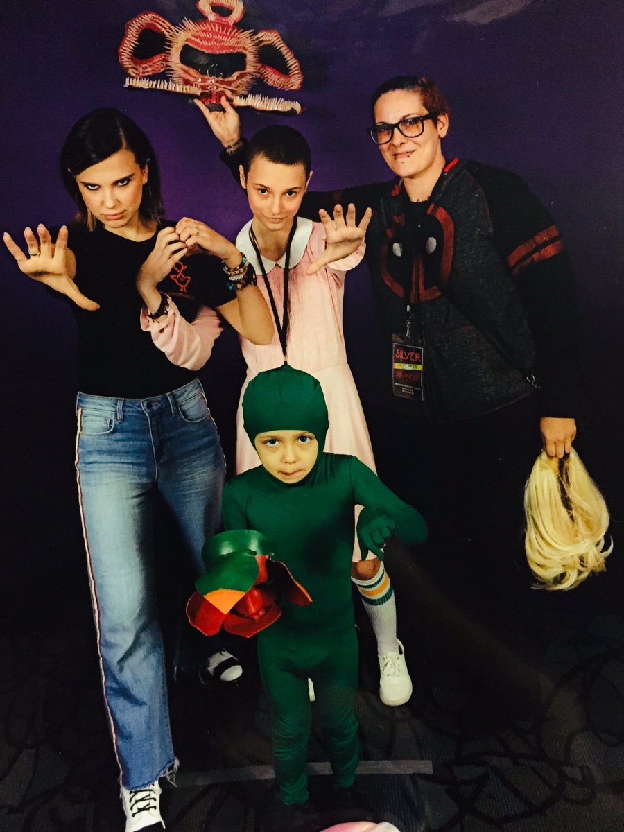 Girl_Moose_13's tweet photo. I wish I got a photo of Jareth cuddle hugging Chelsea but we had a blast at #StrangerConNJ thanks to @CreationEnt @Milliestopshate https://t.co/SP2MOa86rS