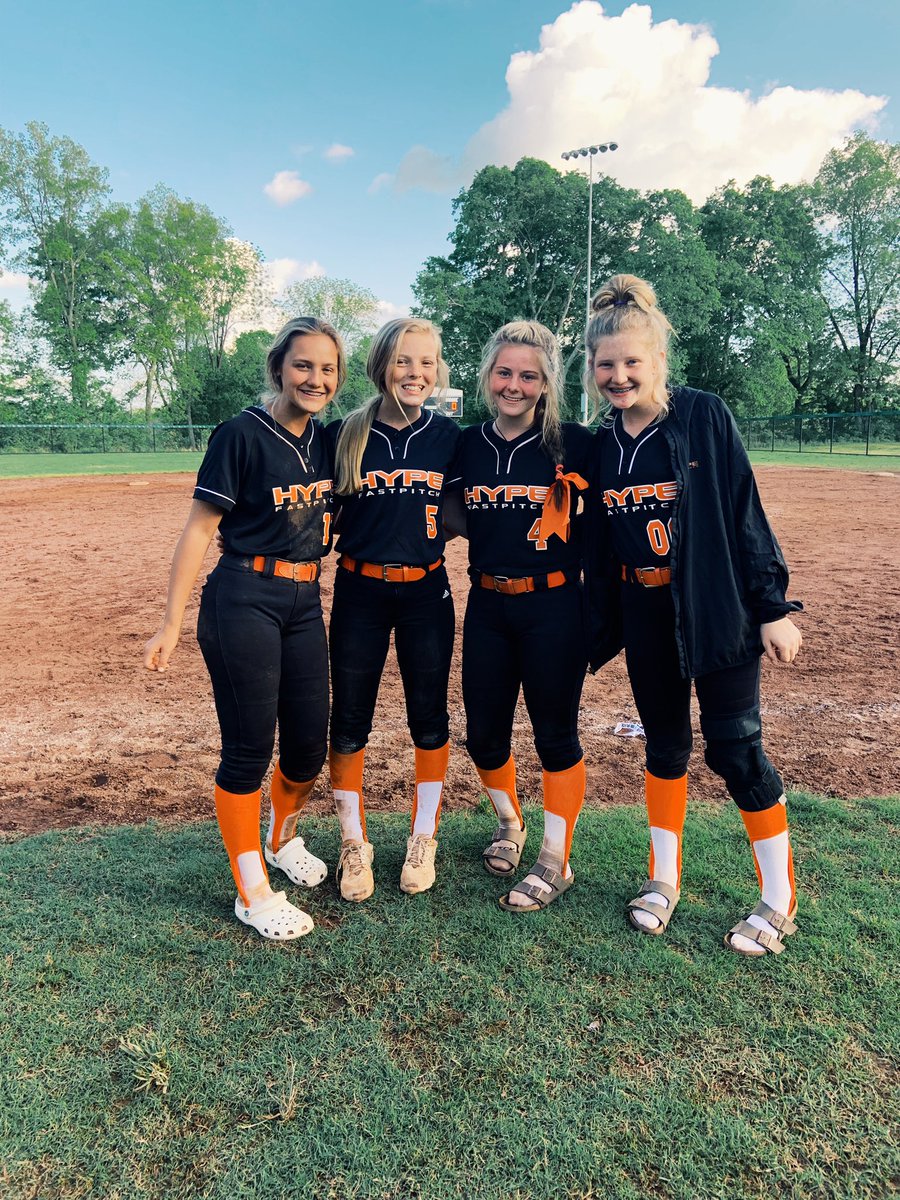 Avery Doucette (@avery28141104) on Twitter photo 