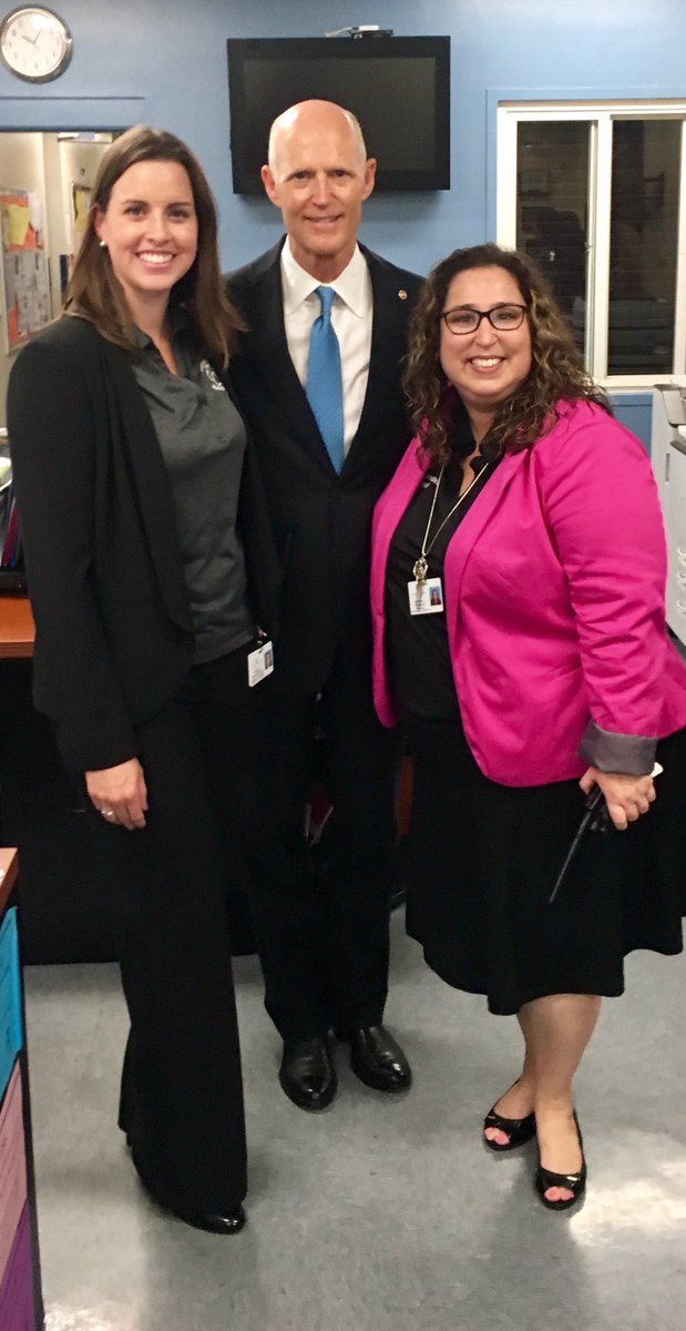 Mendenhall_ES's tweet photo. Busy first day of Teacher and Staff Appreciation Week! We even had a visit from Senator Rick Scott!
#SeniorsInService #OurTeachersArePopping #PopcornAndSoda https://t.co/uxOb9ITdNp