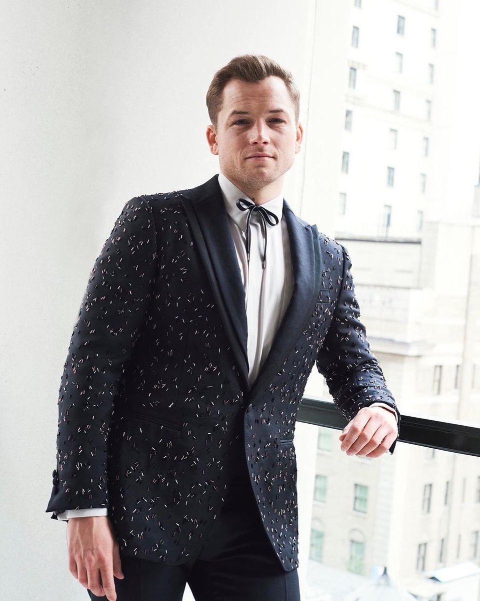 justegerton's tweet photo. Let's appreciate: Taron Egerton getting ready for the #MetGala https://t.co/CUi9nJ3zW5