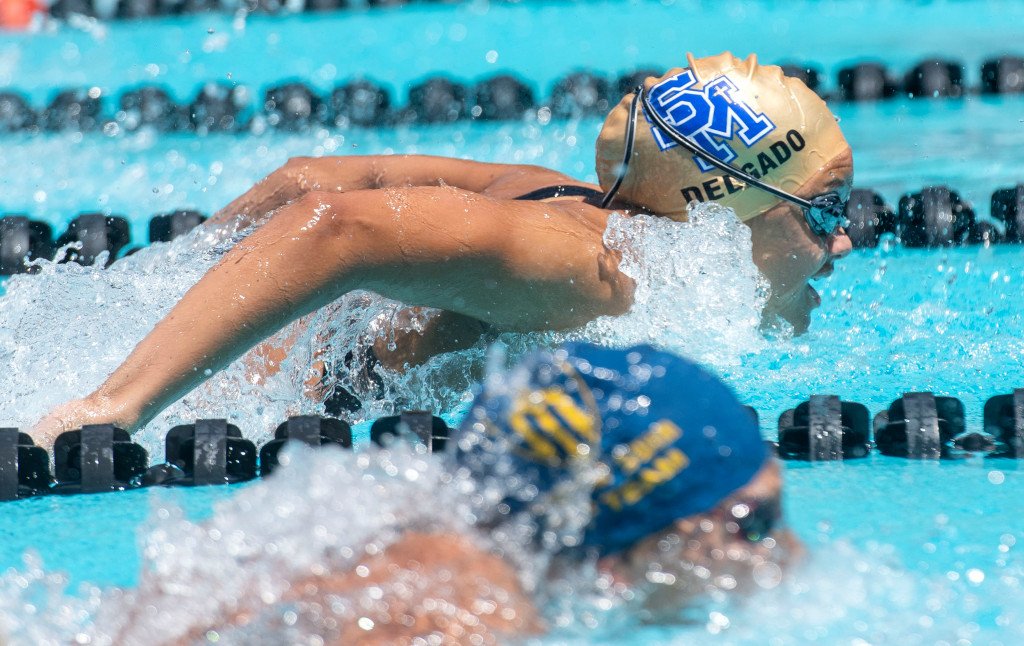 ocvarsityguy's tweet photo. There were excellent candidates but there can only be one O.C. Girls Athlete of the Week!
READ HERE>>
https://t.co/6JABwOc2Fj
@ellaristic23 @SMCHSTrack @SMCHS_Football @Novaquatics @SMCHSEagles https://t.co/IZgnhrutux