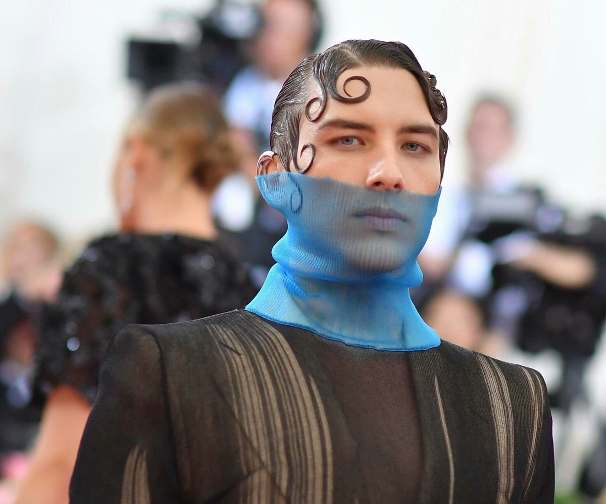 Machiavellisima's tweet photo. #MetBall2019

Camp. https://t.co/MOjseR5NwY