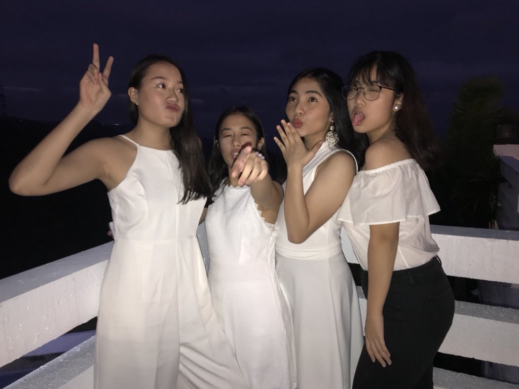 moiragustin_'s tweet photo. hbd @macysalud panget mo 4ever pero i hope yk im v proud of you for reaching ur goals &amp; ik you'll continue to reach places in the future heh! labyu kapitana panget mo pa rin 5ever https://t.co/3rRwxDpZSu