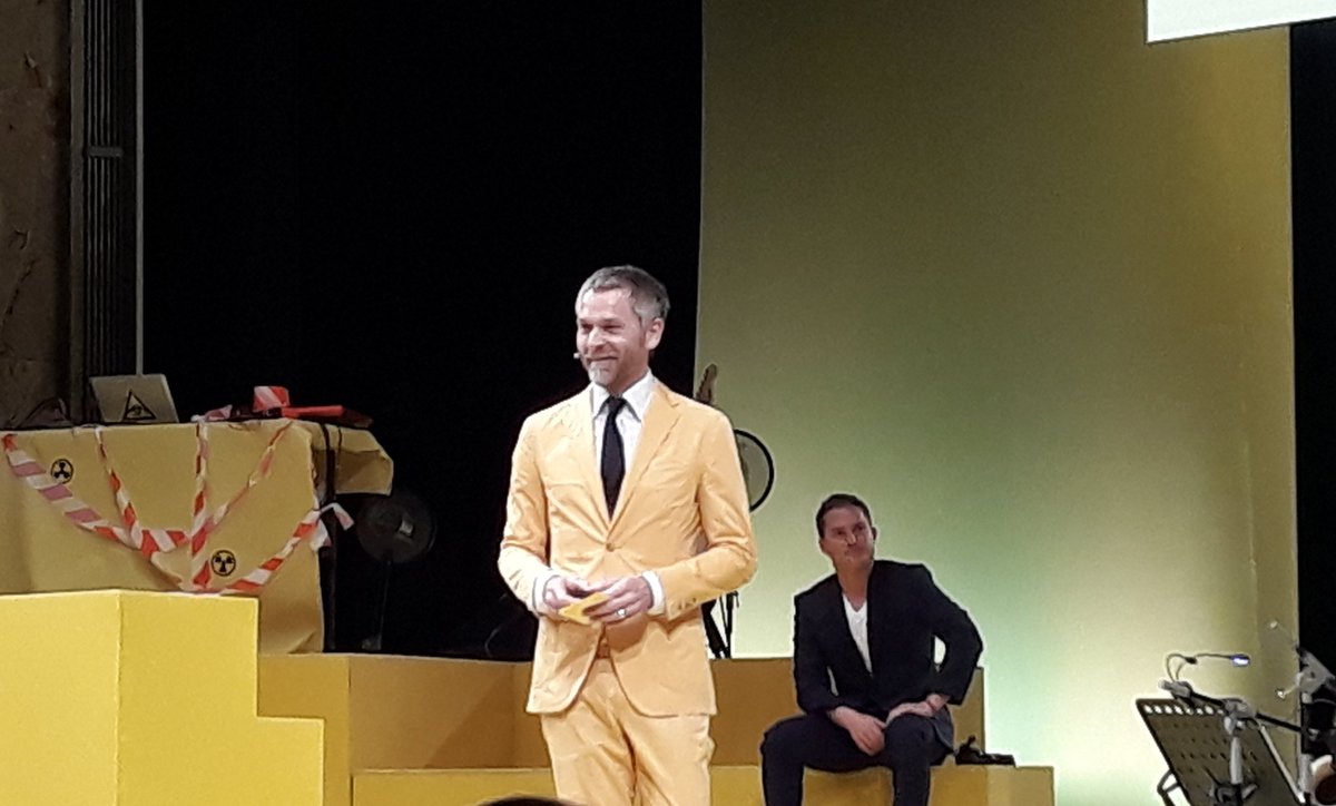 ecolanamx's tweet image. Richard Van Der Laken, fundador de #WhatDesignCanDoMexico
♻️😊♻️