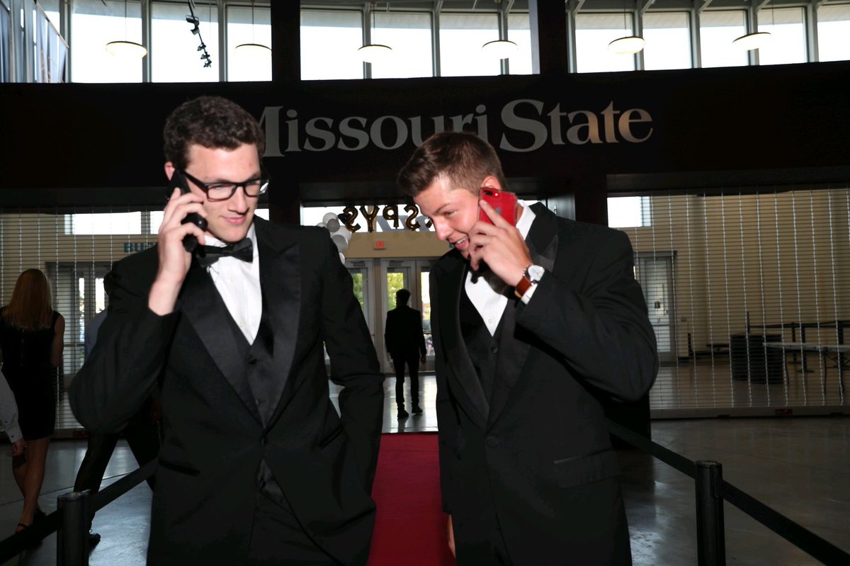 MissouriStBears's tweet photo. Celebrating yet another amazing #MSUBears year!

#BearsShowcase https://t.co/qPscpMxXvb