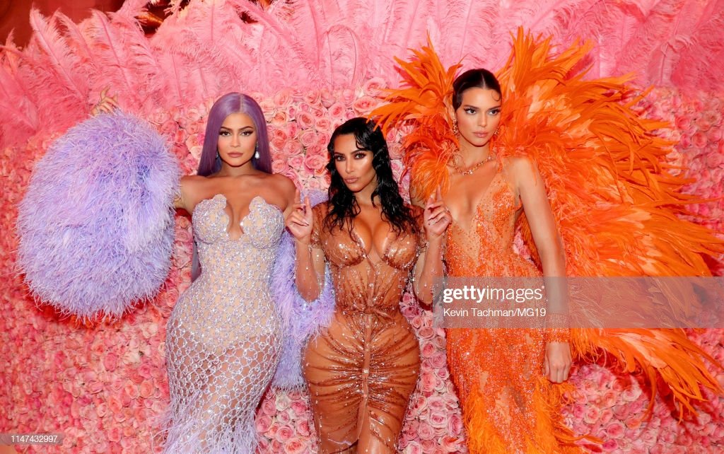 forkimkw's tweet photo. The girls slayed today #Metgala https://t.co/2XcIzOdv1j