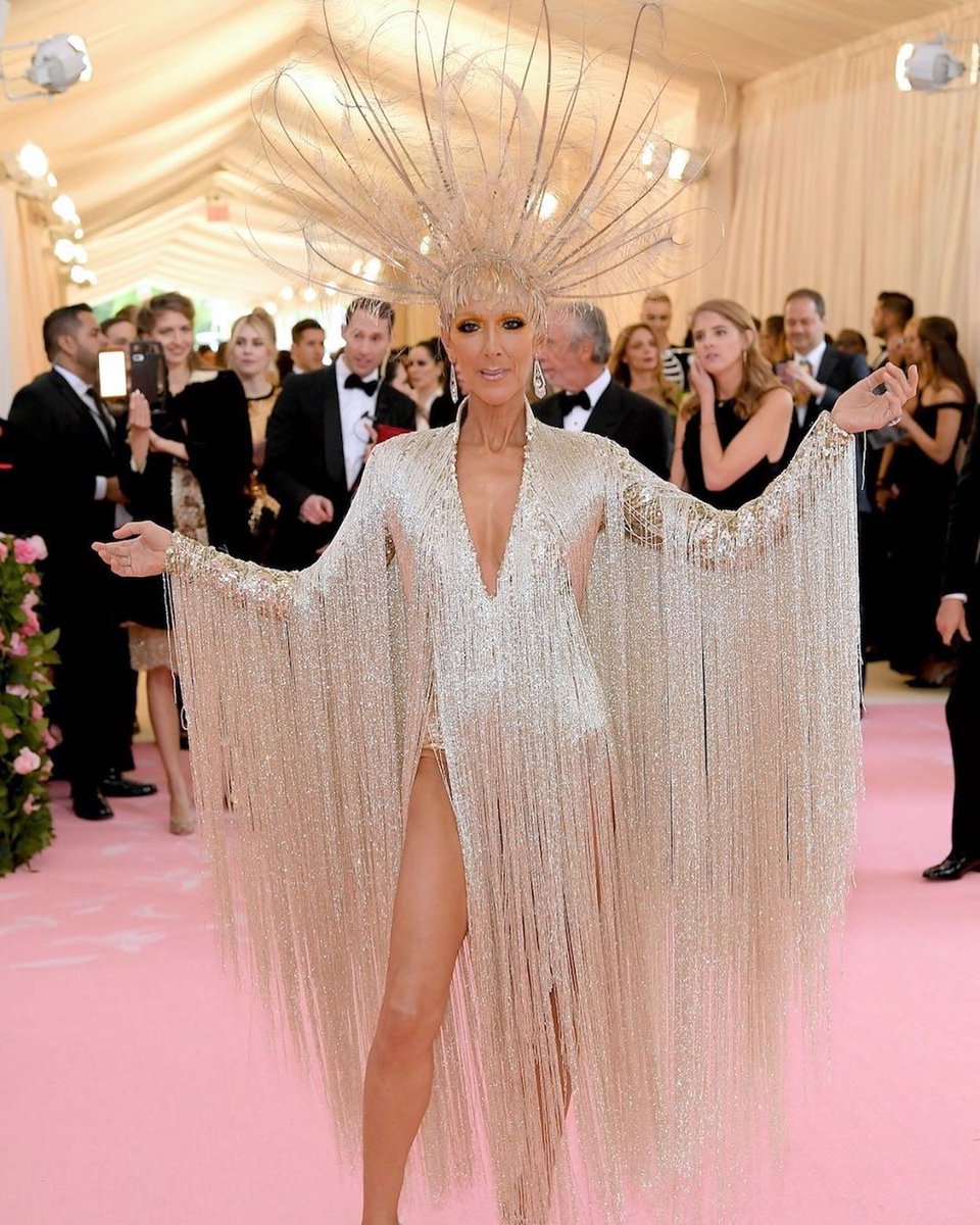 zaful_official's tweet photo. Divas on #MetGala 👑👑👑👑

#MetGala2019 #CelineDion #NaomiCampbell #Jlo #AnnaWintour #Celine #Naomi #JenniferLopez #JLoTODAY #Vouge #Fashion https://t.co/MlXzItxvIv