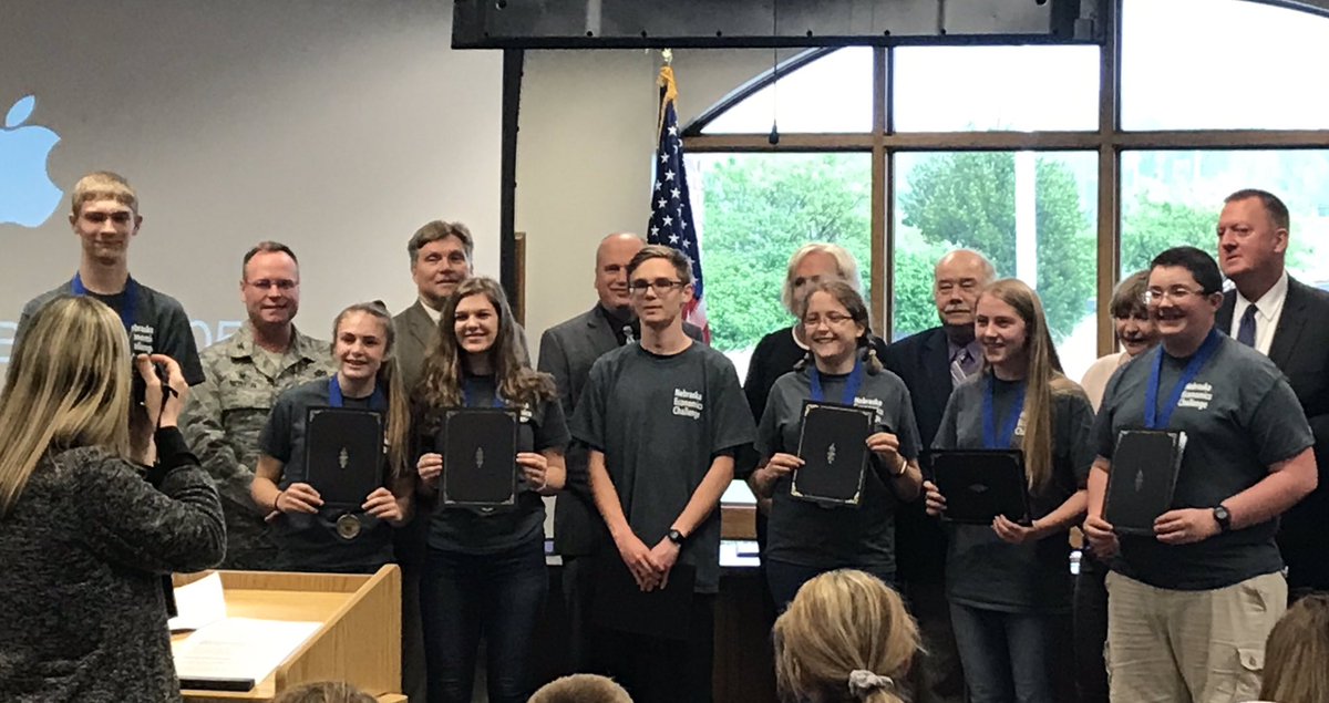 ChieftainNation's tweet photo. Great night of recognition for state and national place winners at BPS Board meeting. Journalism state winners, Econ Challenge State Champions (both divisions) and DECA national top ten finishers.  Way to represent!  #raisethebar #topnotchprograms https://t.co/JXzrCZoXSg