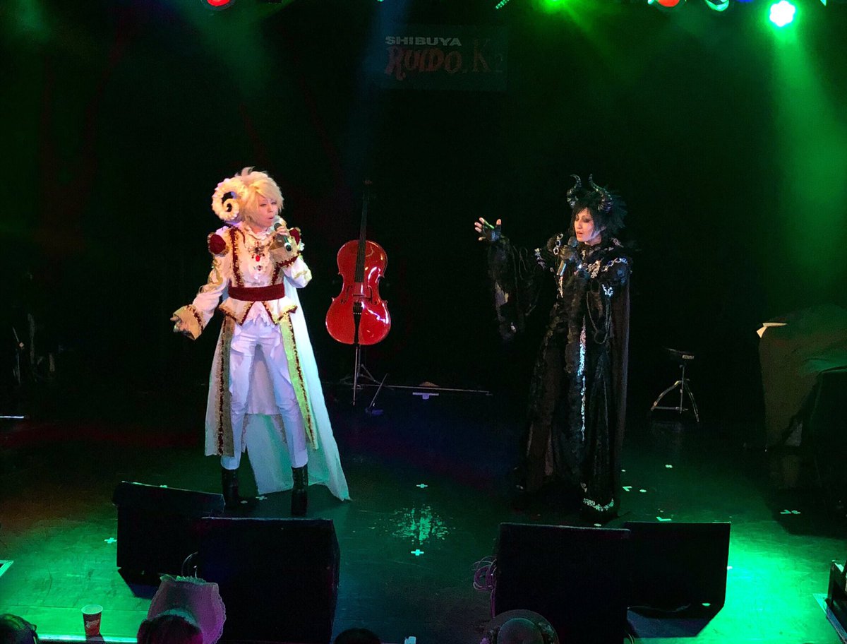 bk00bk's tweet photo. 昨日はBKライブ K誕 Grimoire に参加してくれた姫に王子よ‼️ありがとう😊✨
妖精族🧚♂️のロマ王子✨✨
天使界のTwin Tower 青月王子とえびさわ王子👼✨
みんなめっちゃ身長あって5人でステージ出ると壁のような圧が☺️💦
みんなで楽しく令和初のイベントができたことに感謝します😉💕
#BKライブ https://t.co/j6DS8RfZNe