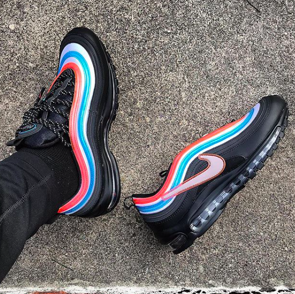 SneakerPics23's tweet photo. RT if you'd Rock https://t.co/r54jGYU5Vu