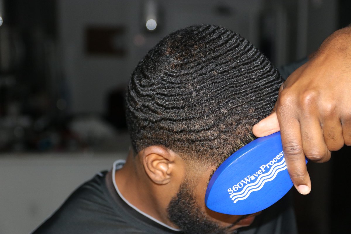 360WaveProcess's tweet image. Steady brushing #360waveprocess #360waves #wavecheck