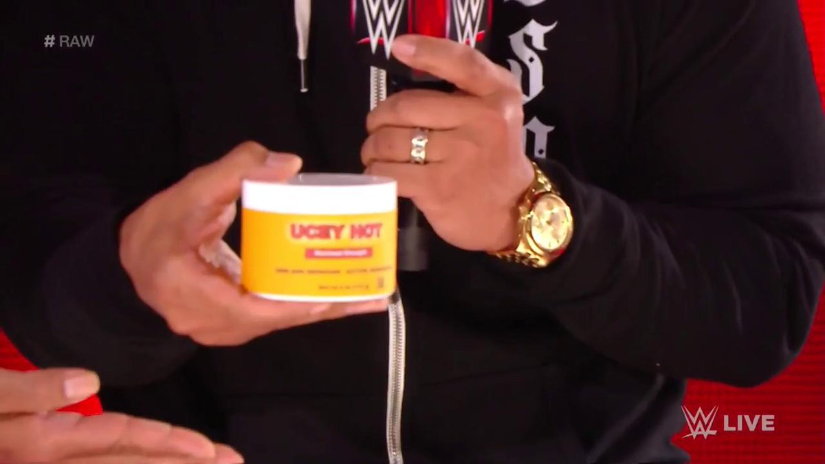 WWE Universe tweet media