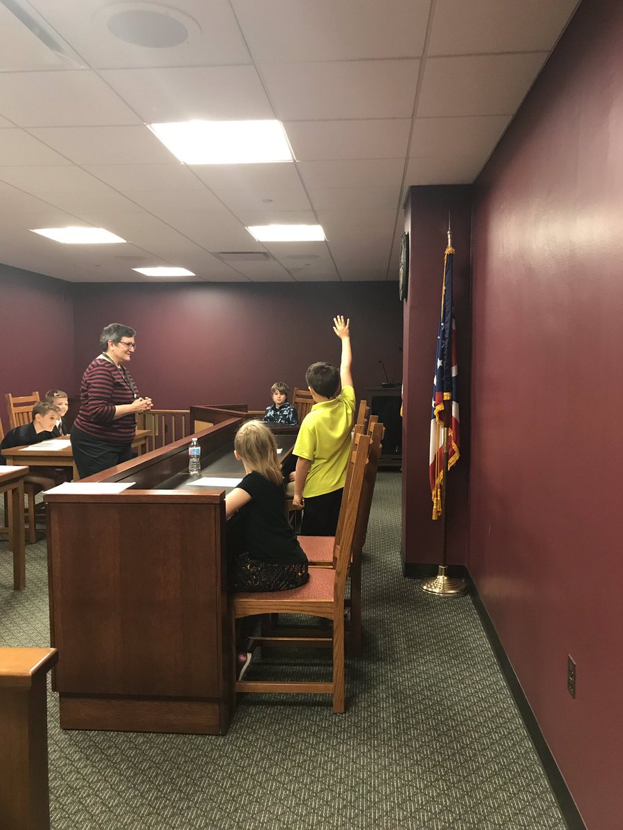 nicole braet tweet media