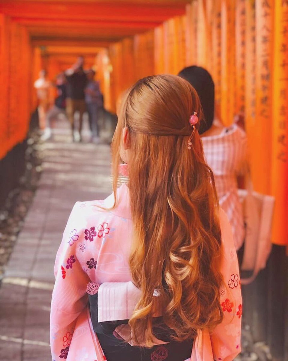 asuka_popgirls_'s tweet photo. 京都 in #清水 #八坂神社 #千本鳥居 etc...👘🌸🇯🇵
人生初着物着ました♡
安定のピンク💞
またいろんな所行きたいなぁ〜
#京都 #ポートレート撮影 #ポートレートが好きな人と繋がりたい #ポートレート #被写体 #モデル #着物 #美男美女と繋がりたい #令和 #fl2019ss #FASHONLEADERS https://t.co/QzaNnPiprl