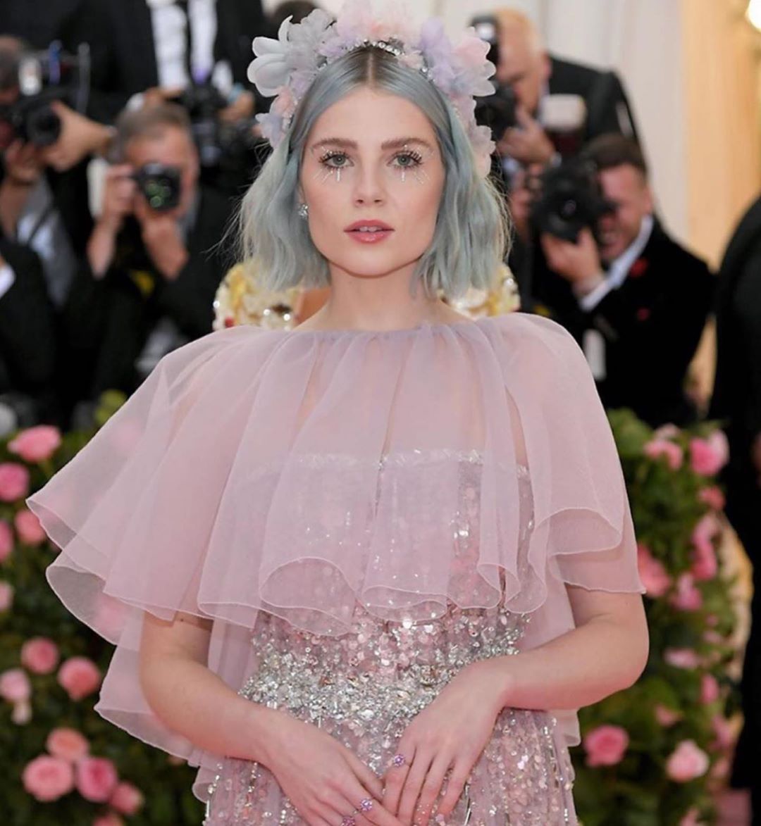 alldatmatterz_'s tweet photo. #makeup #maquiagem #inspiracao #mua #makeupartist #maquiadoras #metgala #metgala2019 #beauty #beautymetgala #makeupchoices #inspiration #beleza #liainspira #ladygaga #lillycollins #gigihadid #fashion #fashionshow #priyankachopra #nickjonas #priyankanick #priyanka https://t.co/51xoTFqzzo