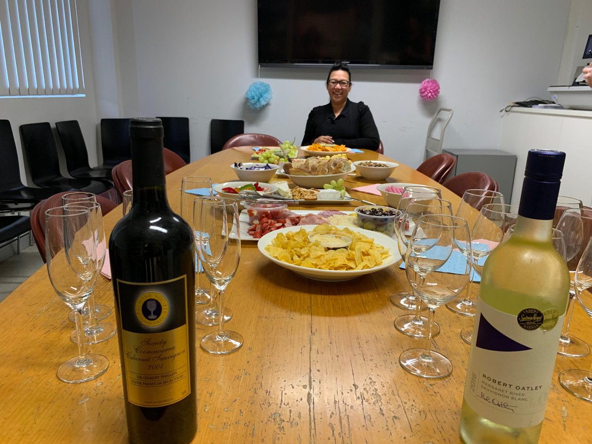 SheadProperty's tweet image. Last Tuesday we bid farewell to Anna Dally who has since welcomed a healthy baby boy 👶✨ 

We wish her all the best during this time she spends with her family. We look forward to her return later in the year! #Shead #propertymanager