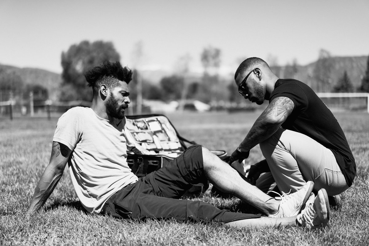 chaffey_at's tweet photo. ‼️Attention all Chaffey athletes and alumni‼️
If you have ever experienced working with our athletic trainer, Siraaj Muhammad, and enjoyed the energy shared please click on the link below and nominate him for the EIAT award by May 8. Thank you. 
https://t.co/LC7rFKBWsc https://t.co/poISLSQ8xu