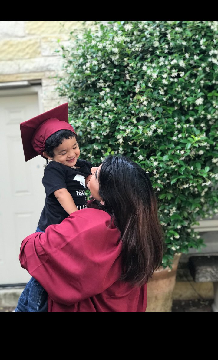 ayeeitsmataa's tweet photo. I'm truly grateful that God has blessed me with an amazing little boy! 💜 I did it for you my baby💛! I love you so much Josiah Matthew Medina-Mata ❤ 
#ClassOf2019
#MommasBoy https://t.co/LDFmKK5aAo
