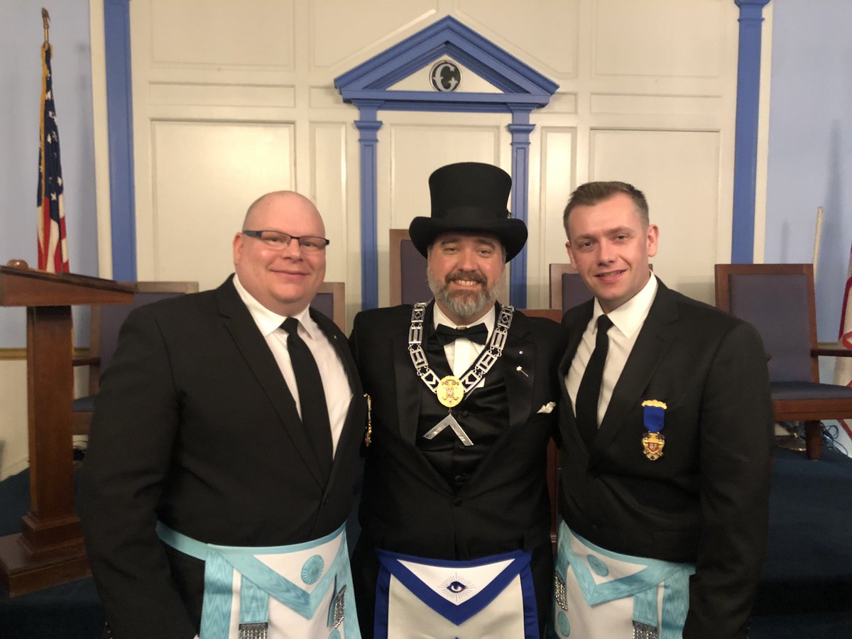 PhoenixLodge331's tweet photo. What a wonderful evening with the brethren of Potomac Lodge No 5.  Thank you for such a great welcome and for presenting us with a book of the history of the George Washington Gavel that your lodge is the custodians of #freemasonry #fraternal #WashingtonDC @DCGrandlodge https://t.co/IbIHZ2fRFG